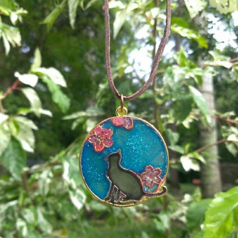 Handmade Cat Pendant by Imagine Different